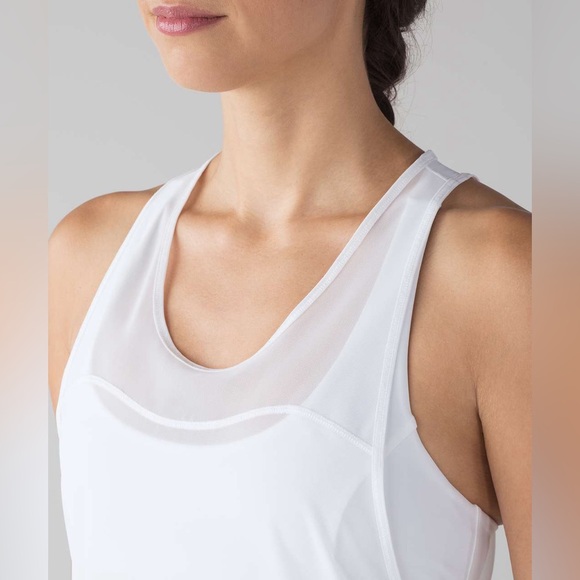lululemon athletica Tops - Lululemon Light N Breezy Tank Built in Bra Activewear Yoga Run Gym Workout